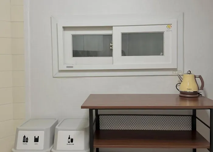 Apartment Itaewon Namsan House Free Hanbok Experience For Couples 10-min Walk To Namsan Park 15-min Walk To Noksapyeong Station