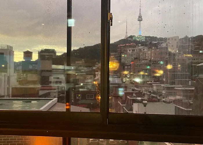 Itaewon Namsan House Free Hanbok Experience For Couples 10-min Walk To Namsan Park 15-min Walk To Noksapyeong Station Apartment Seoul