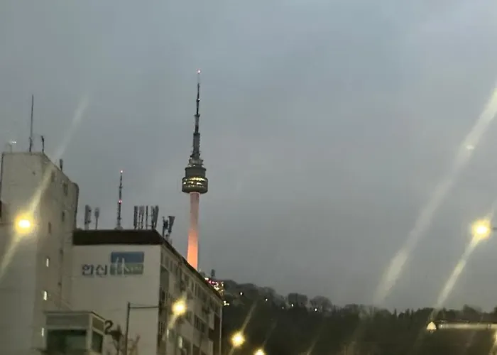 Apartment Itaewon Namsan House Free Hanbok Experience For Couples 10-min Walk To Namsan Park 15-min Walk To Noksapyeong Station Seoul